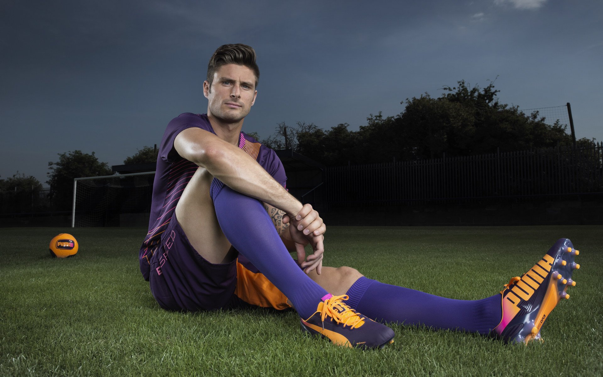 关于内马尔新星出色发挥表现突出，尤文图斯前途光明！赛场气氛高涨的信息